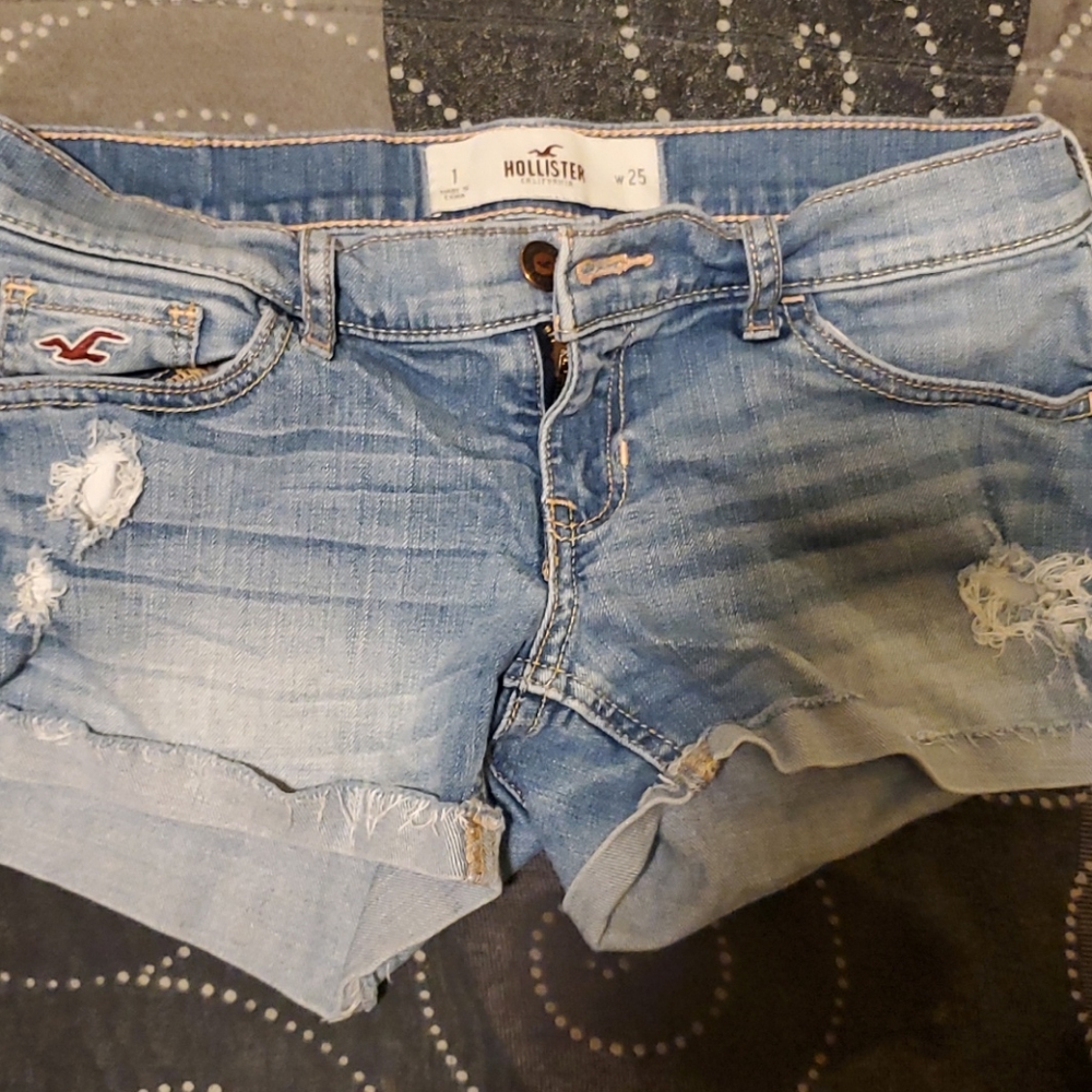 Hollister shorts